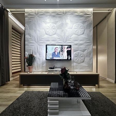 4UApart-Apartment suite Platan Grey Swinoujscie Bagian luar foto