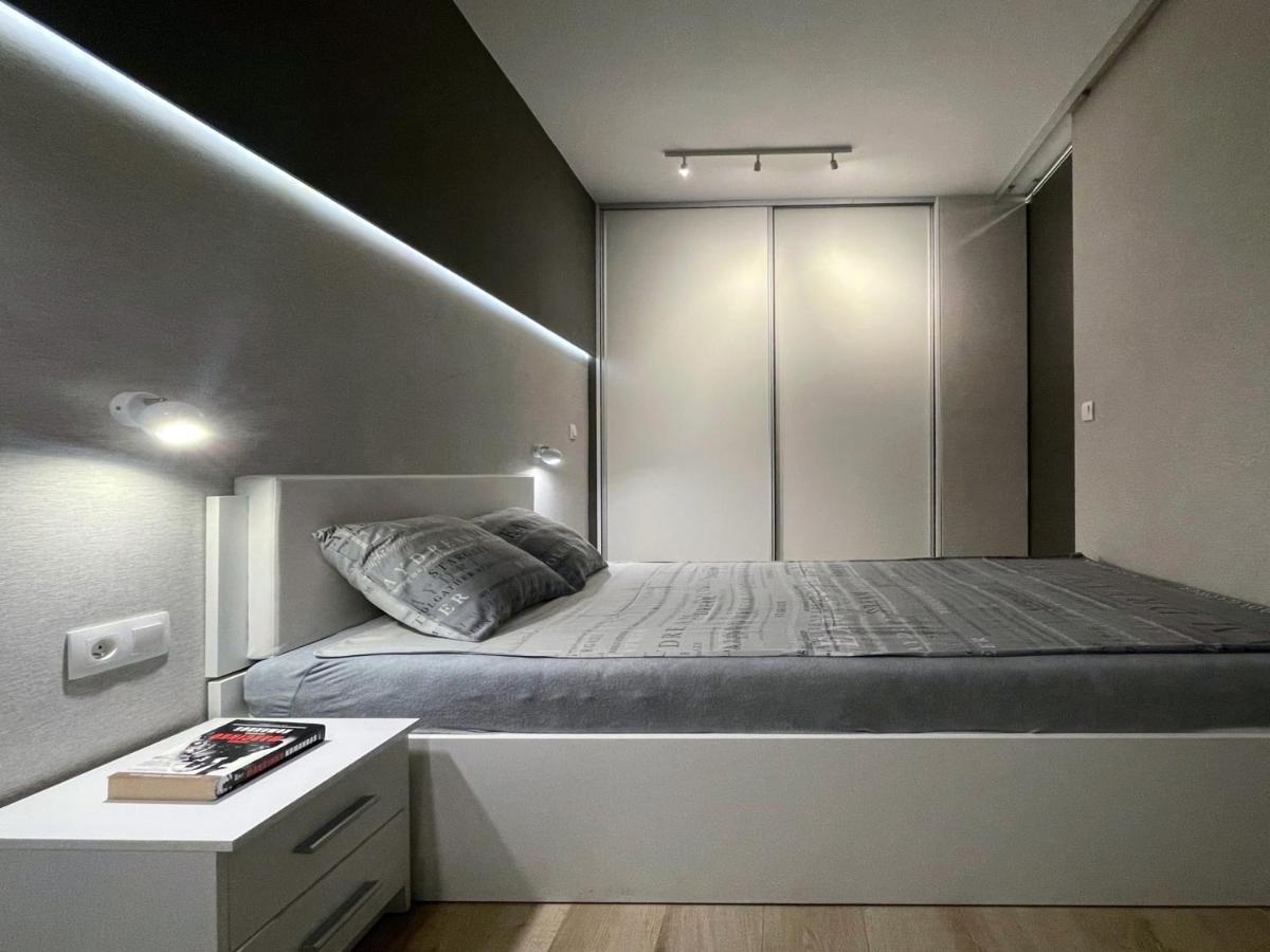 4UApart-Apartment suite Platan Grey Swinoujscie Bagian luar foto